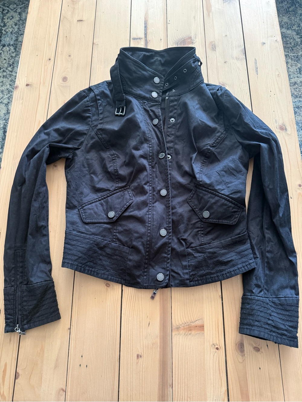 White House Black Market Utility Jacket Size 2